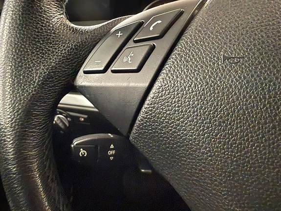 BMW 520i 23 of 27