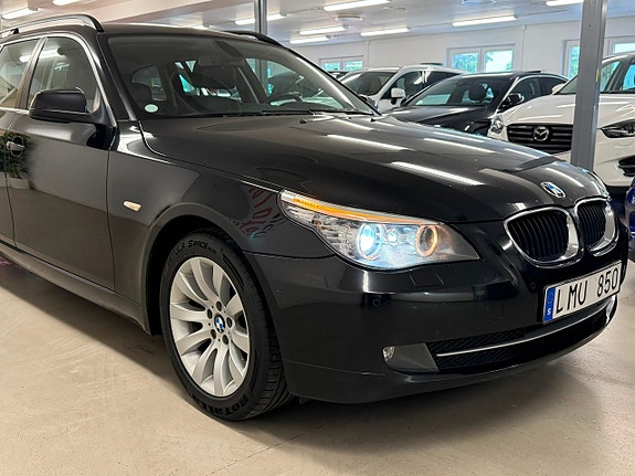 BMW 520i 27 of 27