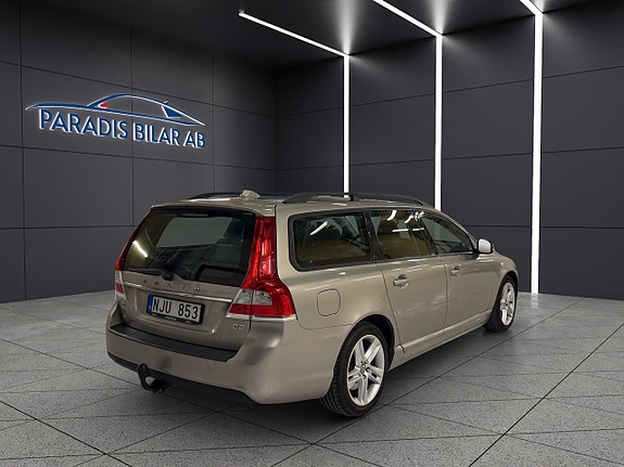 Volvo V70 5 of 5