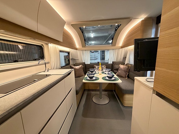 Adria Adora 613 UT Scandinavium Edition Vinterbonad/mover 14 of 30