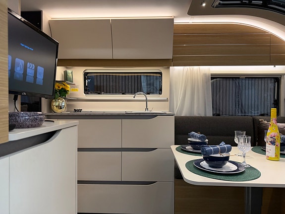 Adria Adora 613 UT Scandinavium Edition Vinterbonad/mover 9 of 30