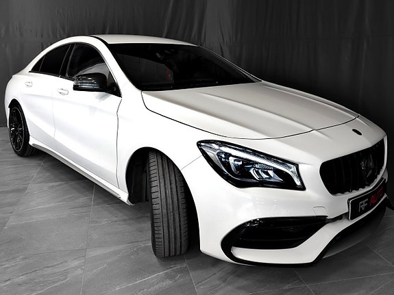 Mercedes-Benz AMG GT Black Series 5 of 5