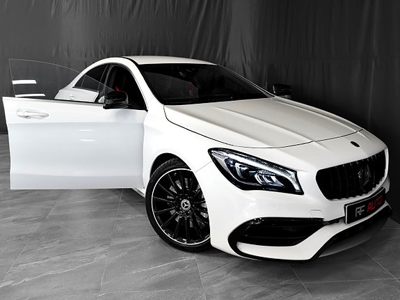 Mercedes-Benz AMG GT Black Series 4 of 5