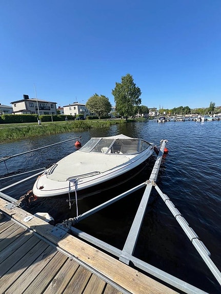 Motorbåt Maxum 1900 SR Bowrider, V6 Mercruiser 4,3 L 190Hk 7 of 12