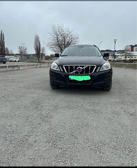 Volvo XC60 3 of 7