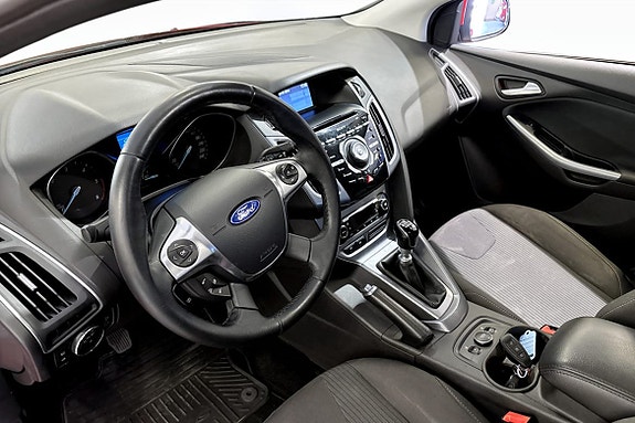 Ford Focus 5 of 5