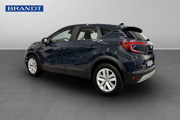 Renault Captur 2 of 5