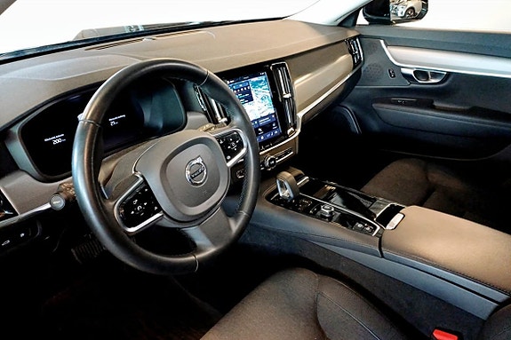 Volvo V90 5 of 5