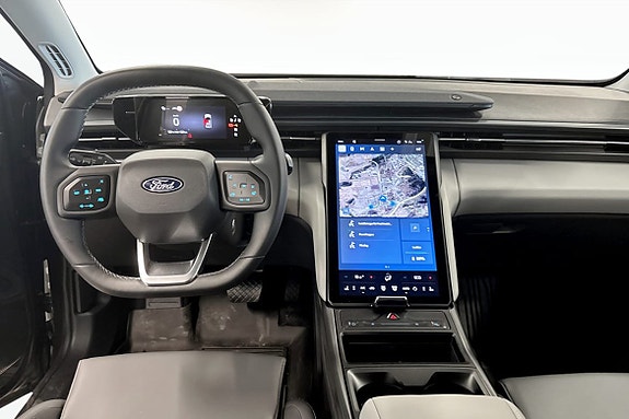 Ford Explorer 7 of 12
