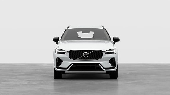Volvo XC60 2 of 5