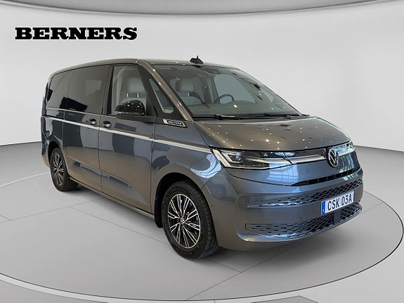 Volkswagen Multivan 7 of 18