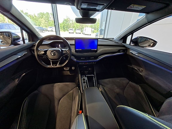 Skoda Enyaq Coupe RS 7 of 16