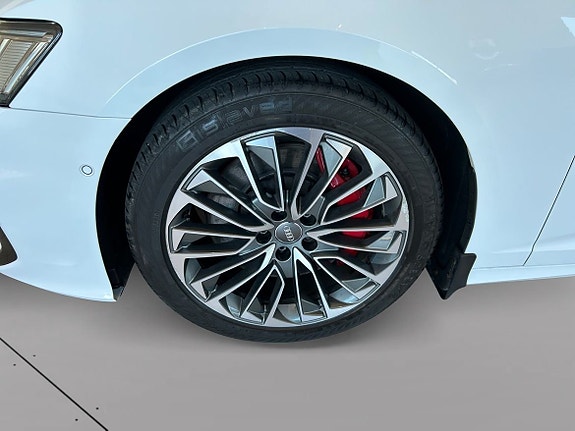 Audi A6 14 of 18