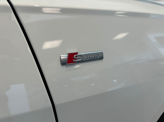 Audi A6 7 of 18