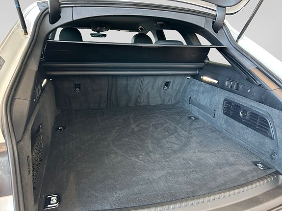 Audi A6 4 of 5