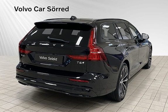 Volvo V60 5 of 5