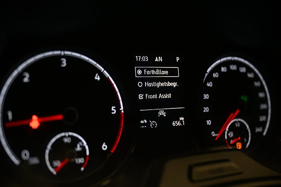 Volkswagen Transporter 18 of 30