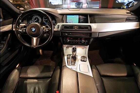 BMW 530d 2 of 3