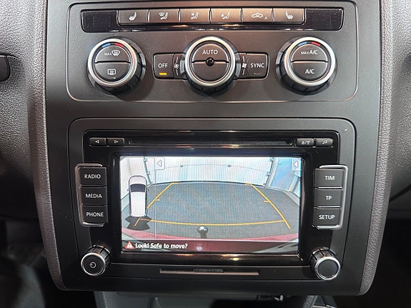 Volkswagen Touran 25 of 28