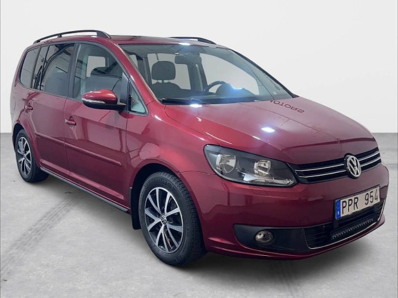 Volkswagen Touran 8 of 28