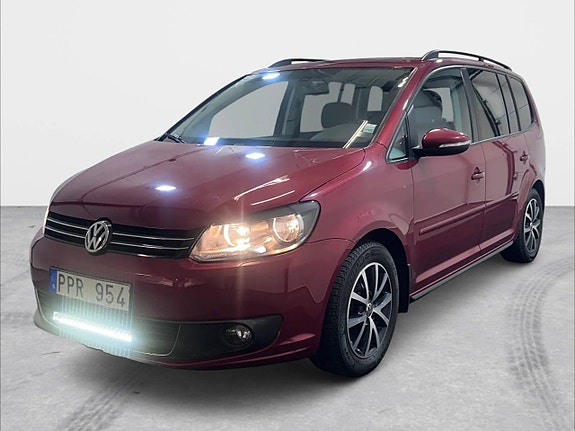 Volkswagen Touran 6 of 28