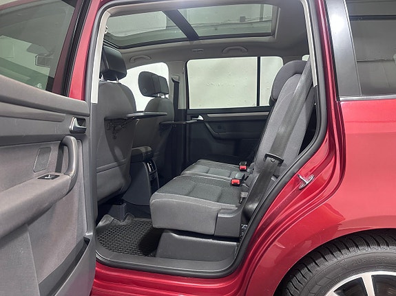Volkswagen Touran 20 of 28