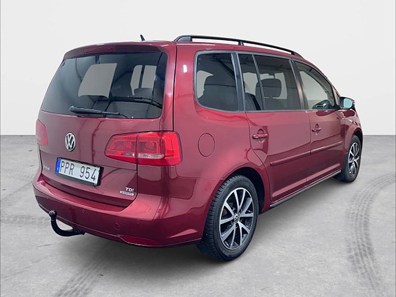 Volkswagen Touran 12 of 28