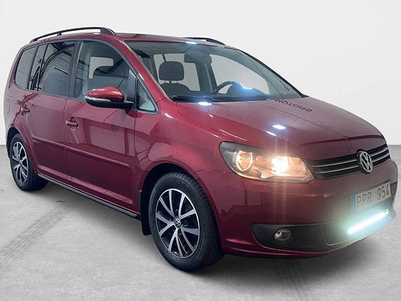 Volkswagen Touran 5 of 28