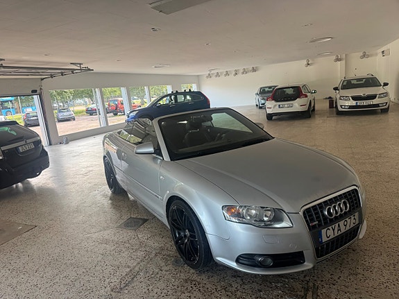 Audi A4 2 of 5
