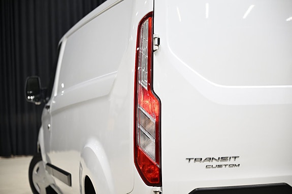 Ford Transit Custom 15 of 30