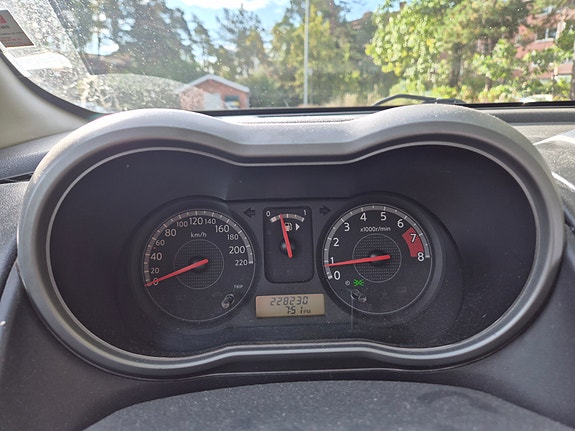 Nissan Note 5 of 5