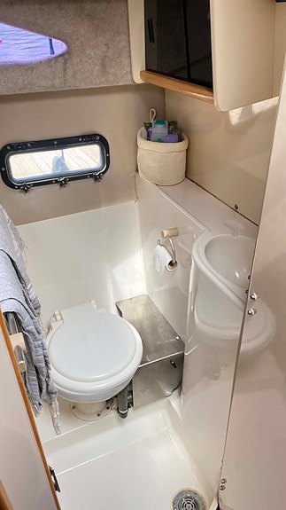 Bayliner ciera widebody 2655 4 of 5