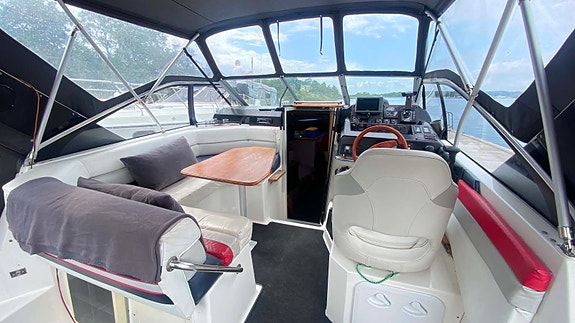 Bayliner ciera widebody 2655 2 of 5