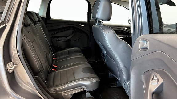 Ford Kuga 5 of 5