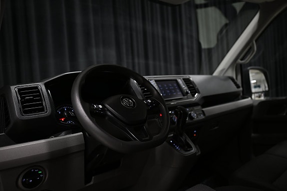 Volkswagen Crafter 12 of 29