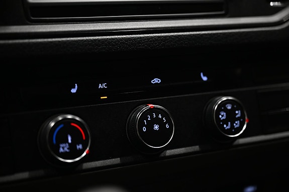 Volkswagen Crafter 17 of 29