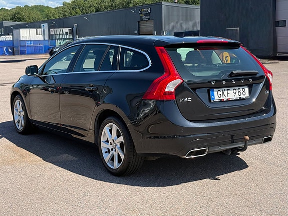 Volvo V60 5 of 5