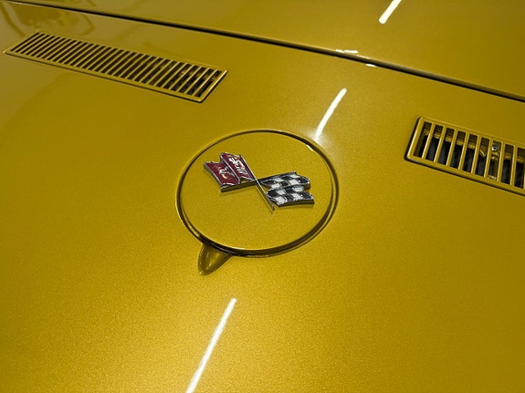 Chevrolet Corvette 20 of 30
