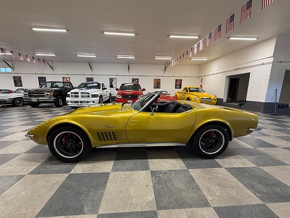 Chevrolet Corvette 7 of 30