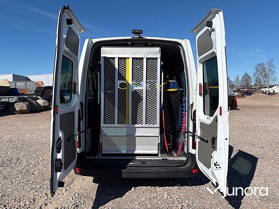 Renault Master 5 of 22