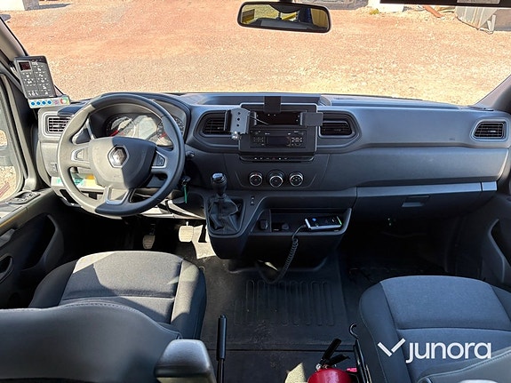 Renault Master 19 of 22