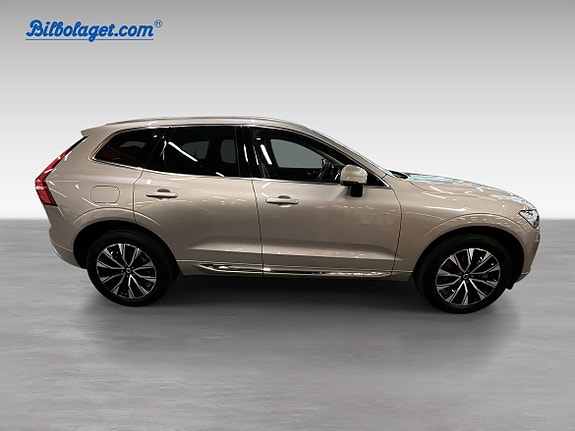 Volvo XC60 4 of 5