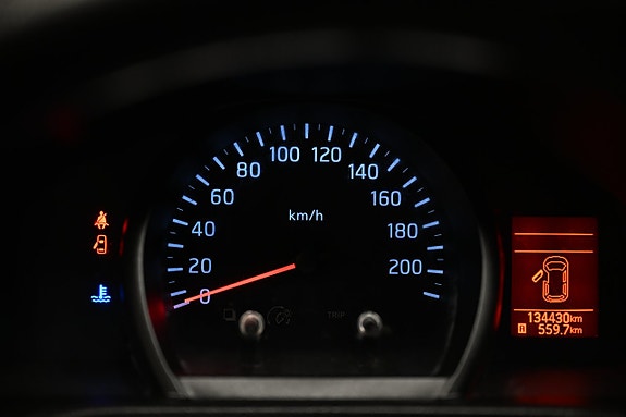 Nissan NV200 22 of 25