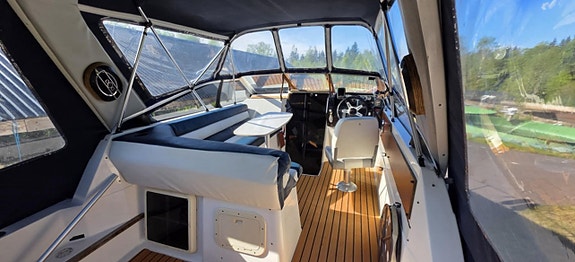 Bayliner 5.8 Omc 2655 16 of 20
