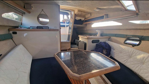 Bayliner 5.8 Omc 2655 15 of 20