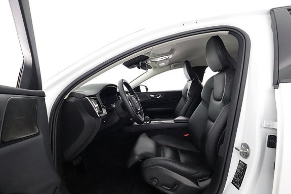 Volvo S60 10 of 30