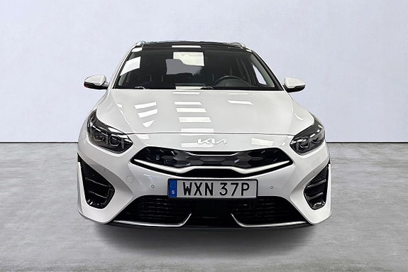 Kia Ceed 7 of 15
