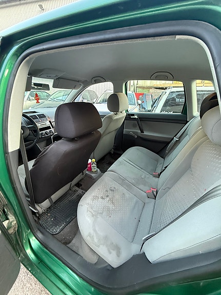 Volkswagen Polo 4 of 5