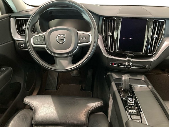 Volvo XC60 5 of 5
