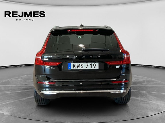 Volvo XC60 7 of 14